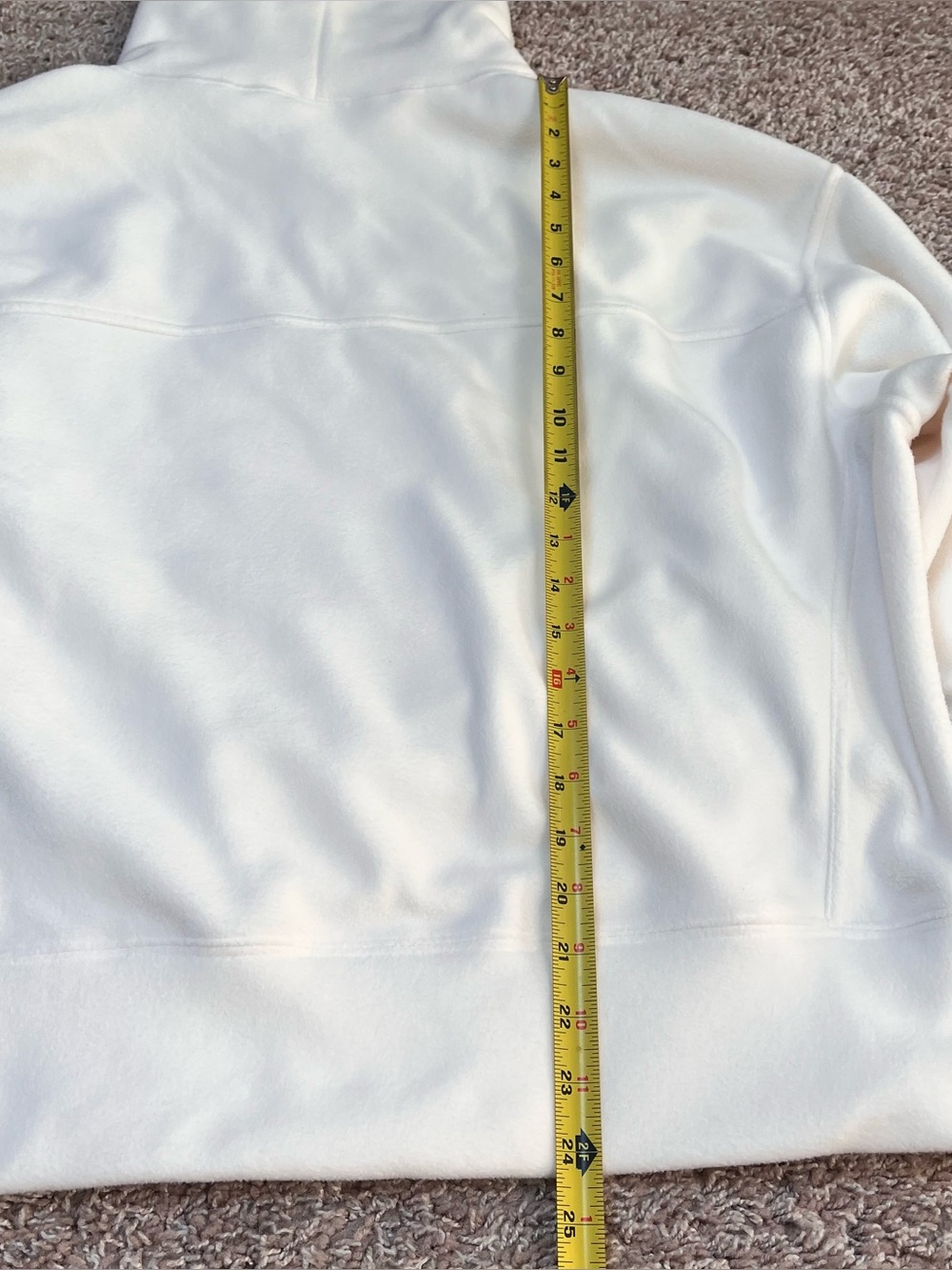 Alo Yoga Polar Fleece Hazy Pullover - Ivory - Picture 7 of 8